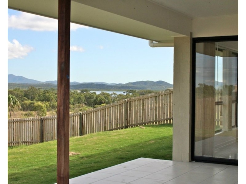 62 Falcon Crest, Zilzie QLD 4710