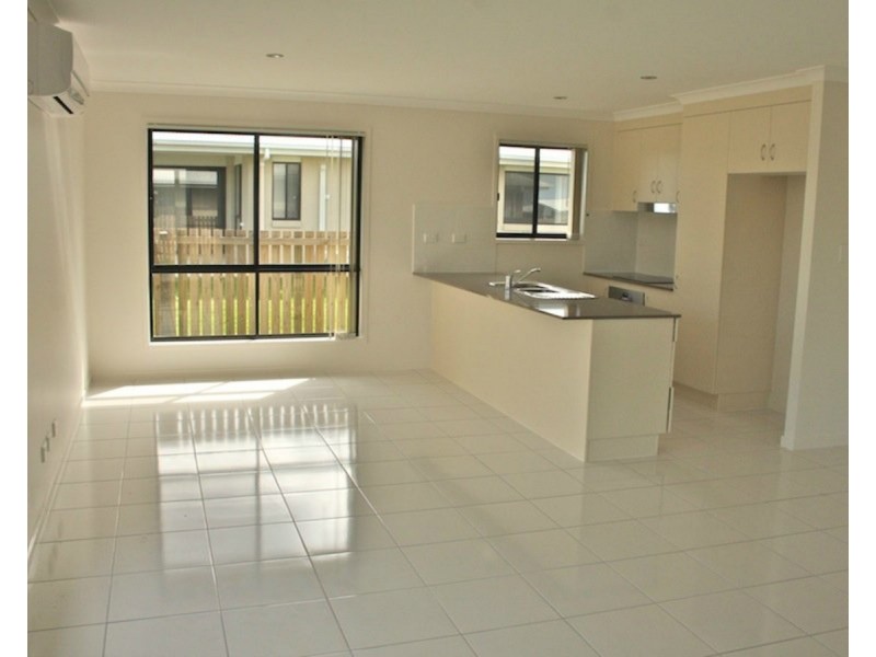 62 Falcon Crest, Zilzie QLD 4710