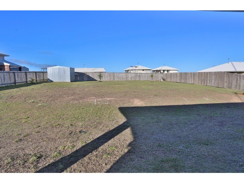 15 The Ridge Way, Zilzie QLD 4710