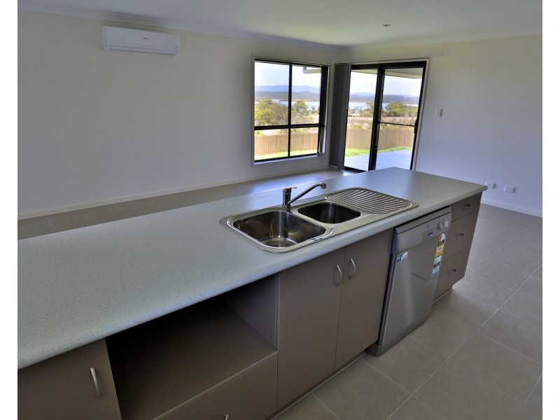 44 Falcon Crest, Zilzie QLD 4710