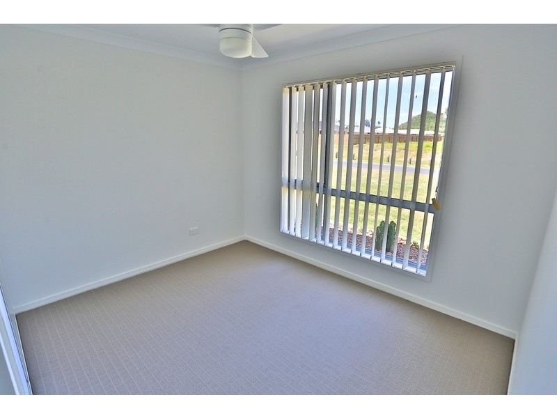 19 Beachside Circuit, Mulambin QLD 4703