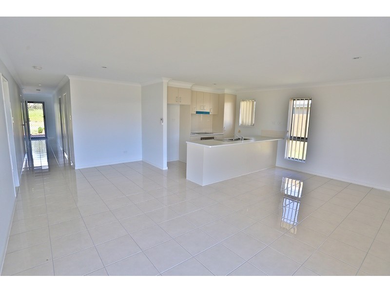 19 Beachside Circuit, Mulambin QLD 4703