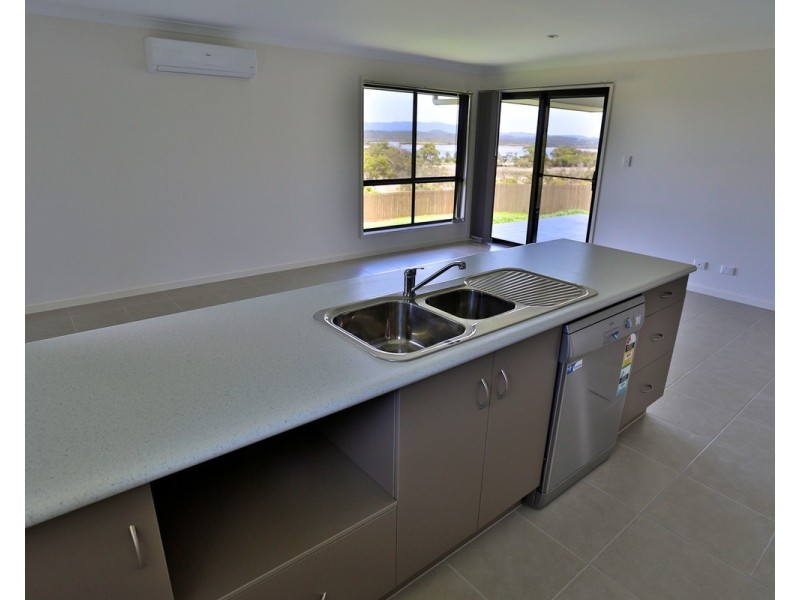 44 Falcon Crest, Zilzie QLD 4710