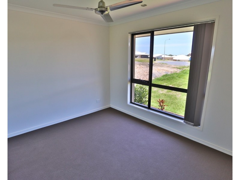 44 Falcon Crest, Zilzie QLD 4710