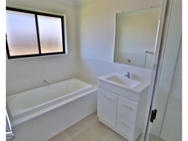 44 Falcon Crest, Zilzie QLD 4710