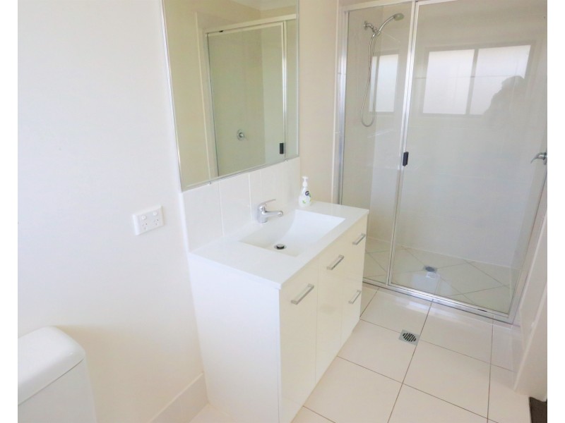 22 Beachside Circuit, Mulambin QLD 4703