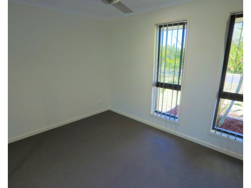 22 Beachside Circuit, Mulambin QLD 4703