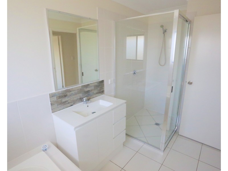 22 Beachside Circuit, Mulambin QLD 4703