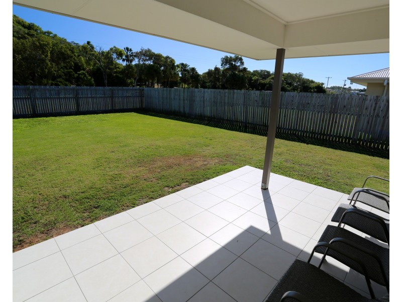 22 Beachside Circuit, Mulambin QLD 4703
