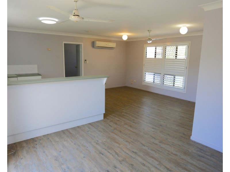 4/13 Wilbraham Street, Zilzie QLD 4710