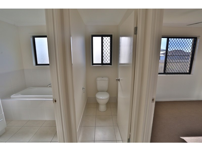 9 Eagle Heights, Zilzie QLD 4710