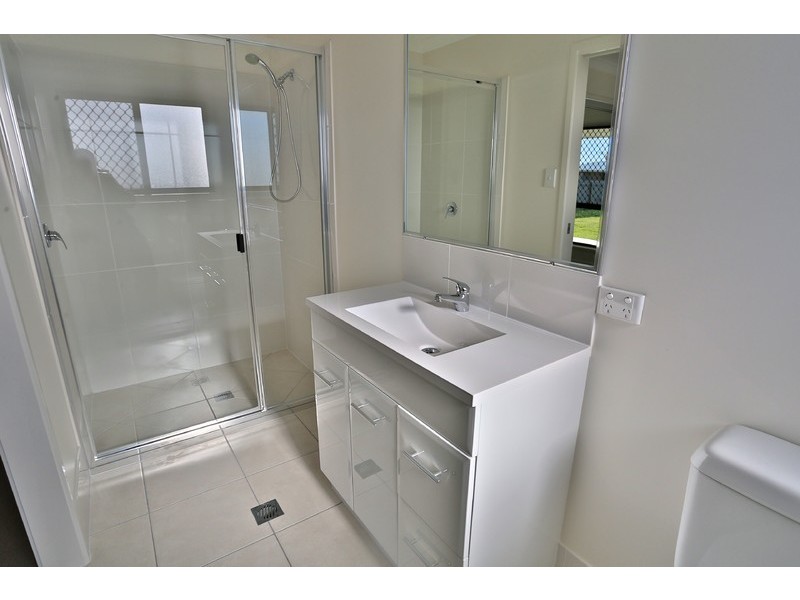 9 Eagle Heights, Zilzie QLD 4710