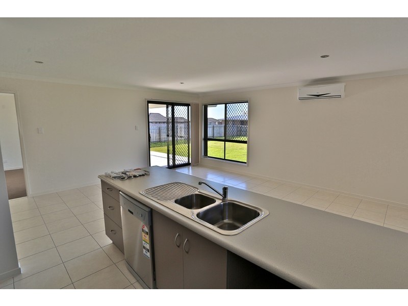 9 Eagle Heights, Zilzie QLD 4710