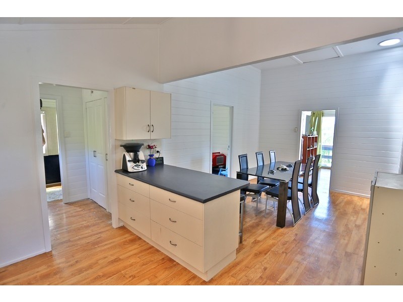 13 Thomas Street, Emu Park QLD 4710