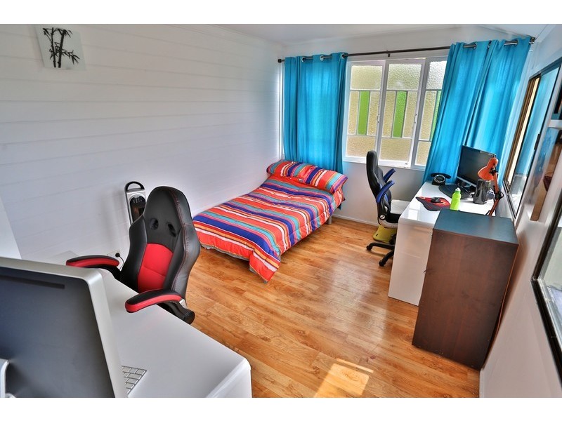 13 Thomas Street, Emu Park QLD 4710