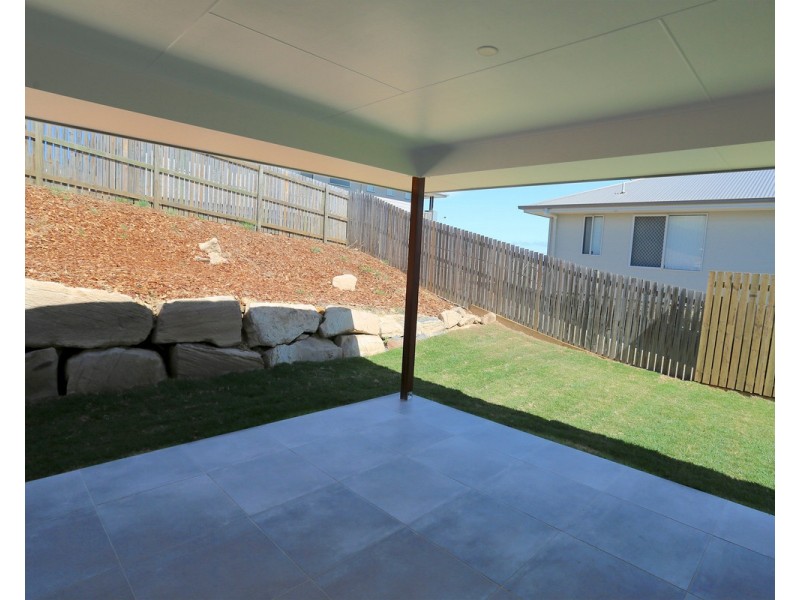 4 Ocean View Drive, Zilzie QLD 4710