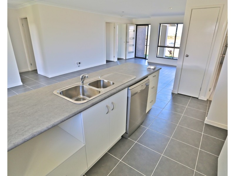 32 Timbers Beach Road, Zilzie QLD 4710