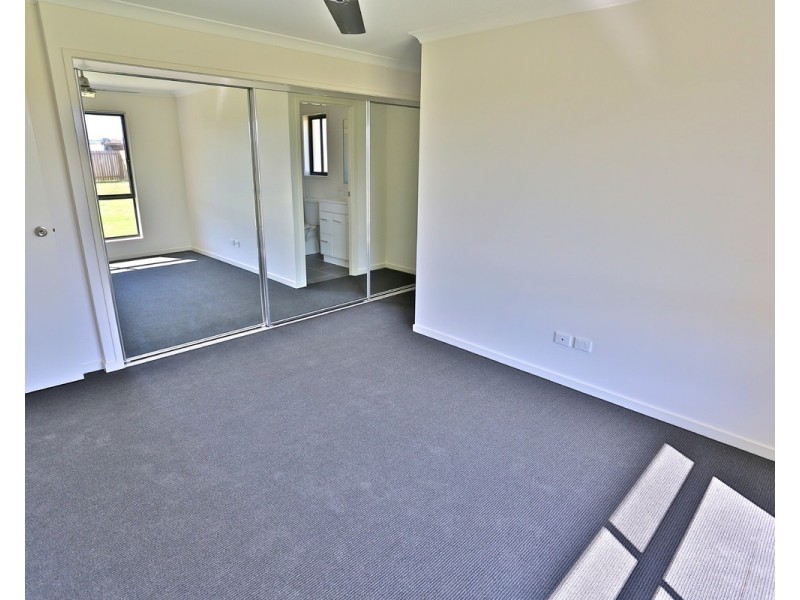 32 Timbers Beach Road, Zilzie QLD 4710