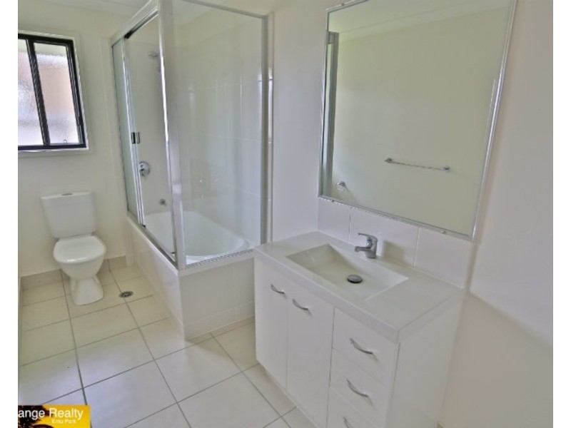 62 Valley Park Road, Zilzie QLD 4710