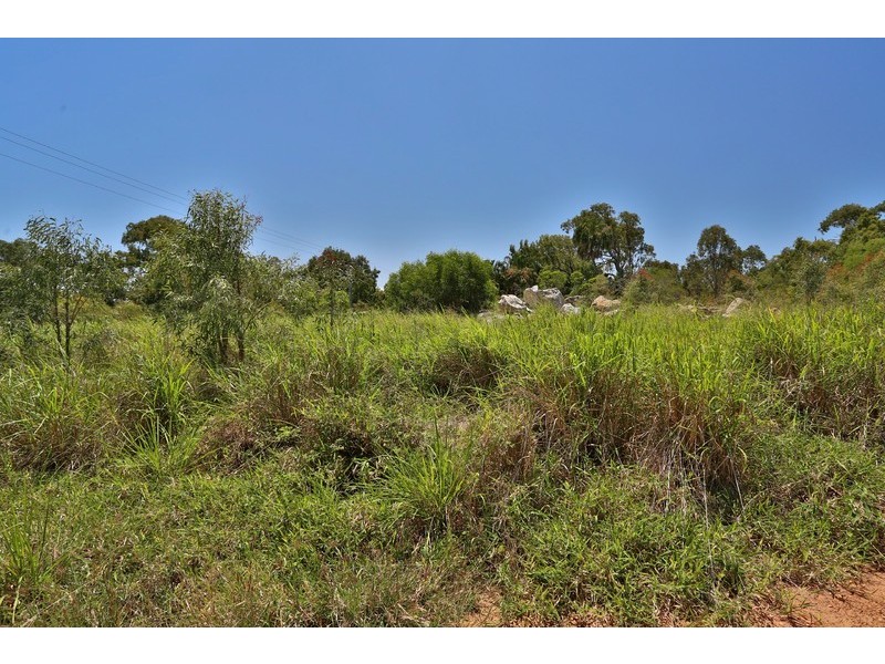 400 Scenic Highway, Rosslyn QLD 4703