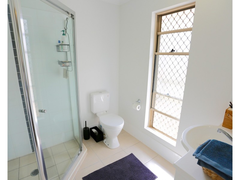 72 Cocoanut Point Drive, Zilzie QLD 4710