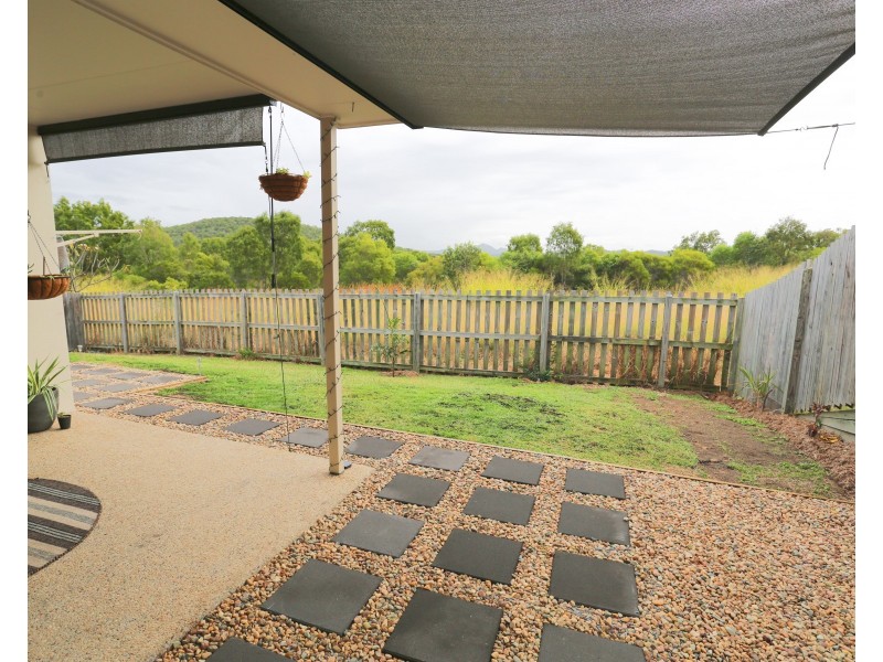 72 Cocoanut Point Drive, Zilzie QLD 4710