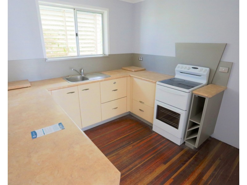 4 Keppel Street, Emu Park QLD 4710