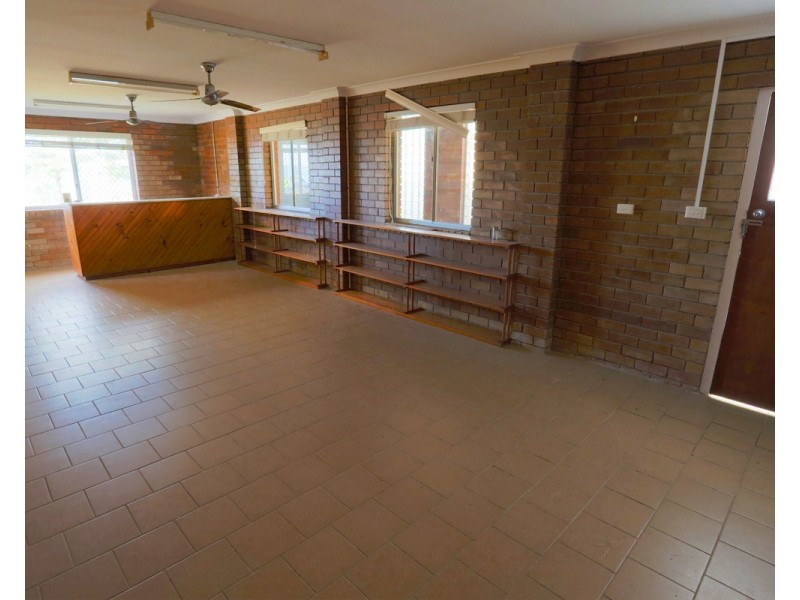 4 Keppel Street, Emu Park QLD 4710