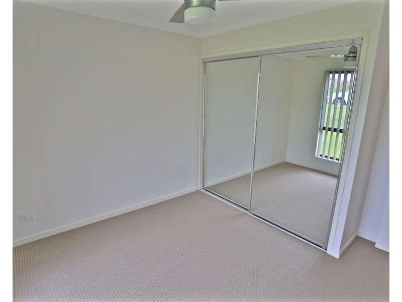 50 Falcon Crest, Zilzie QLD 4710