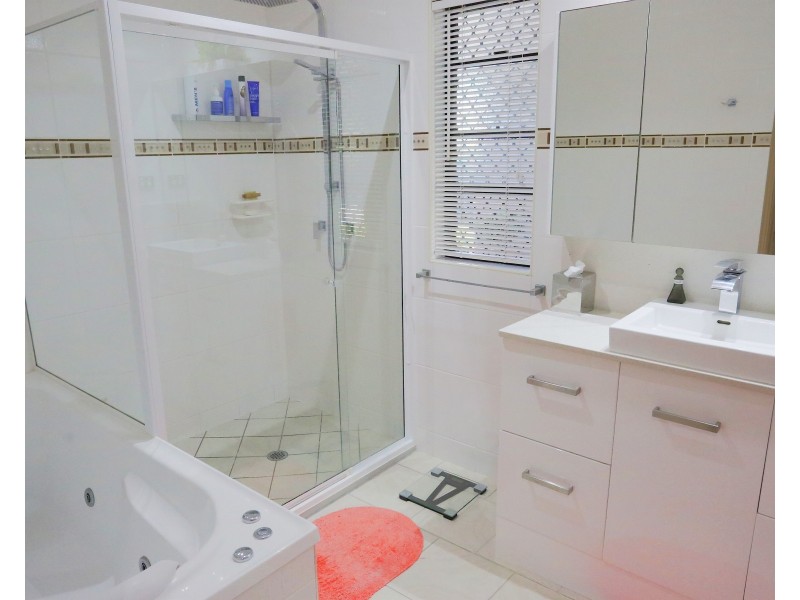 18 Esplanade, Zilzie QLD 4710