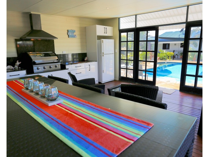 18 Esplanade, Zilzie QLD 4710