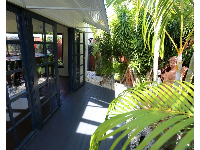 18 Esplanade, Zilzie QLD 4710