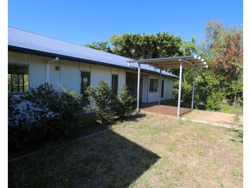 11 Gap Street, Emu Park QLD 4710