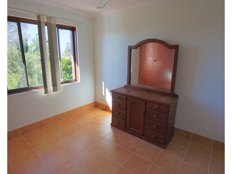 2/44 Ferguson Street, Emu Park QLD 4710