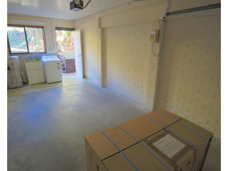 2/44 Ferguson Street, Emu Park QLD 4710