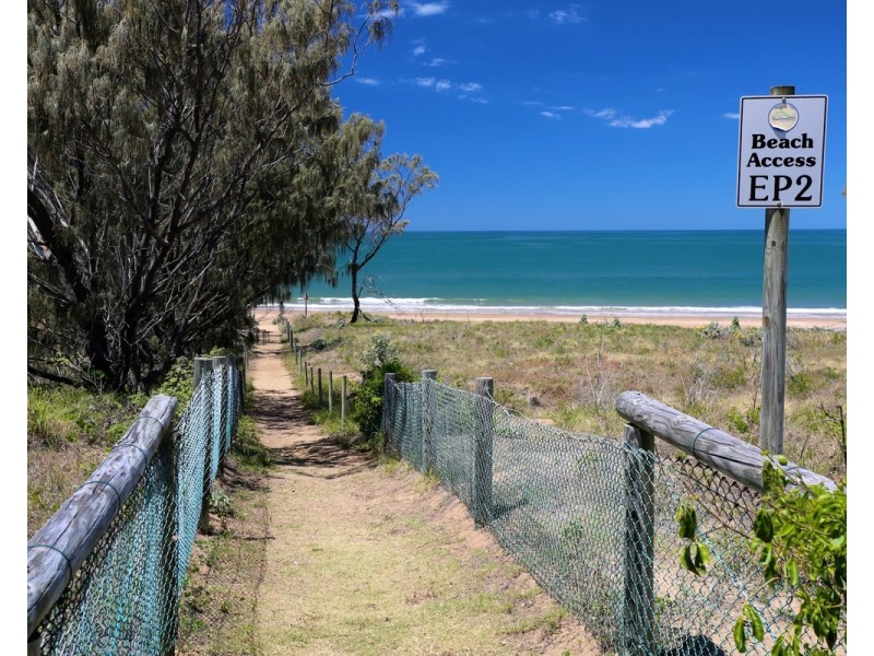 2/44 Ferguson Street, Emu Park QLD 4710