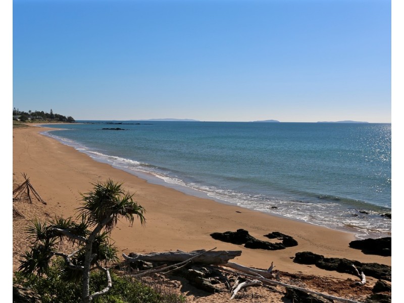 2/44 Ferguson Street, Emu Park QLD 4710