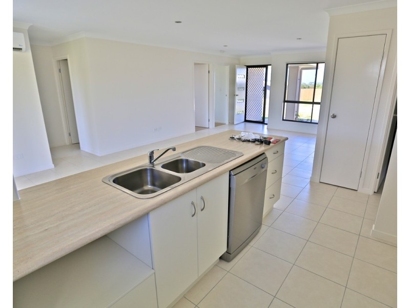 38 Timbers Beach Road, Zilzie QLD 4710