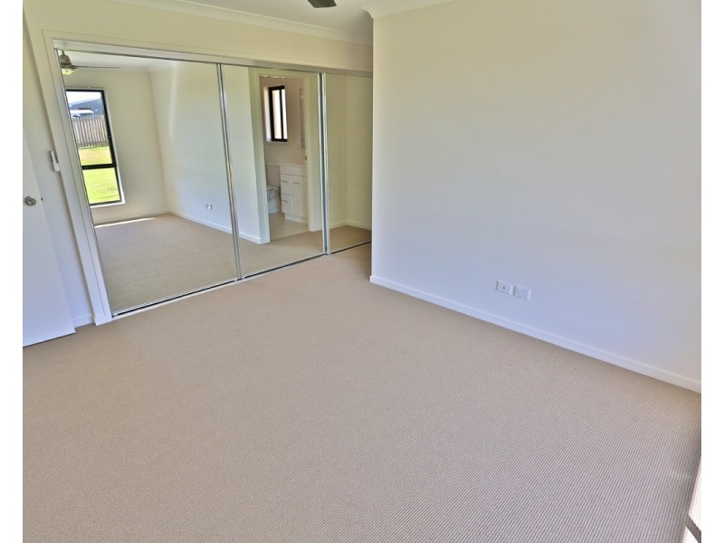 38 Timbers Beach Road, Zilzie QLD 4710