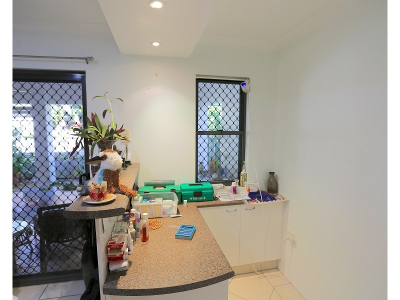 62 Larnach Street, Zilzie QLD 4710