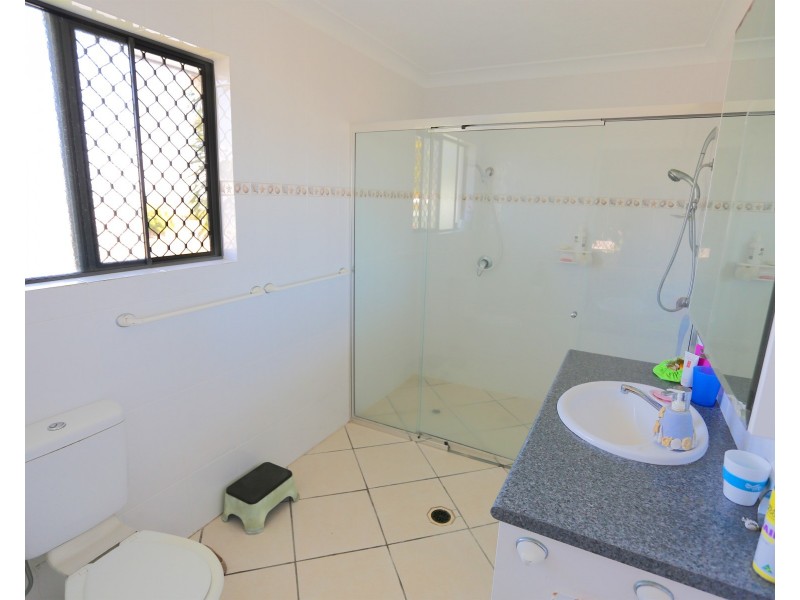 62 Larnach Street, Zilzie QLD 4710