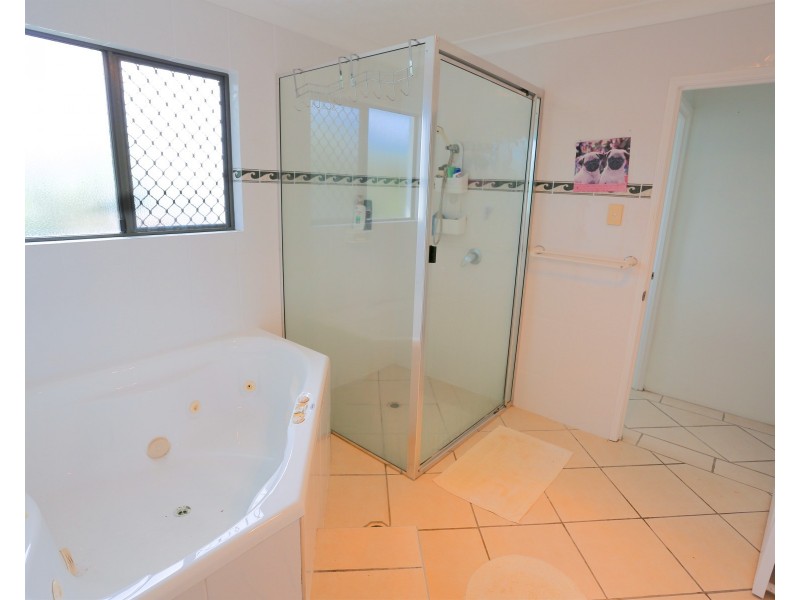 62 Larnach Street, Zilzie QLD 4710