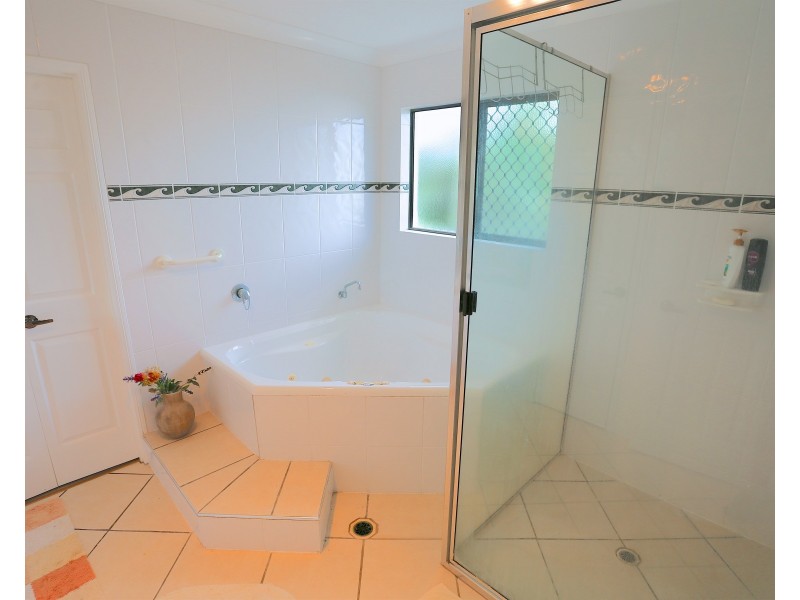 62 Larnach Street, Zilzie QLD 4710