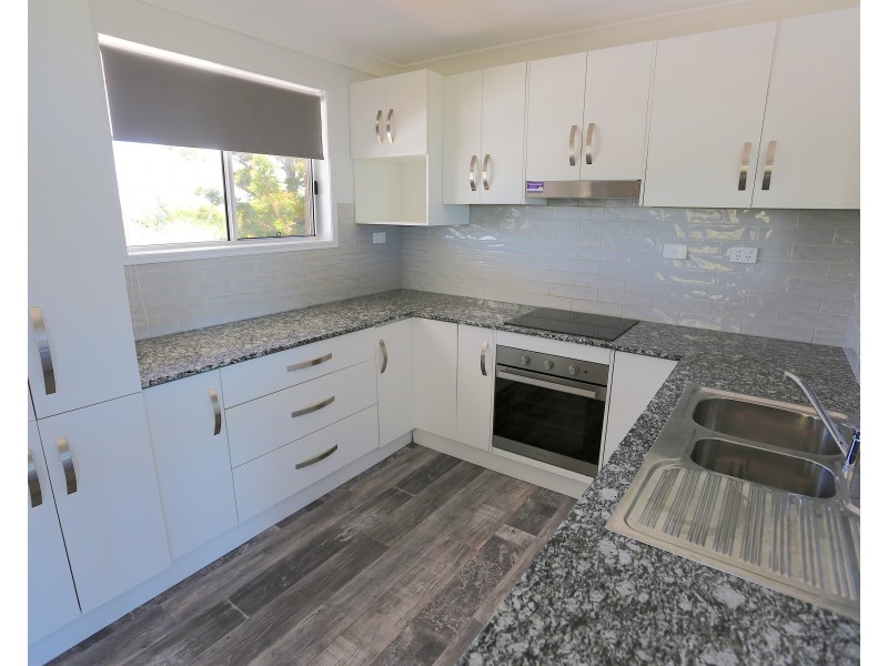 118 Archer Street, Emu Park QLD 4710