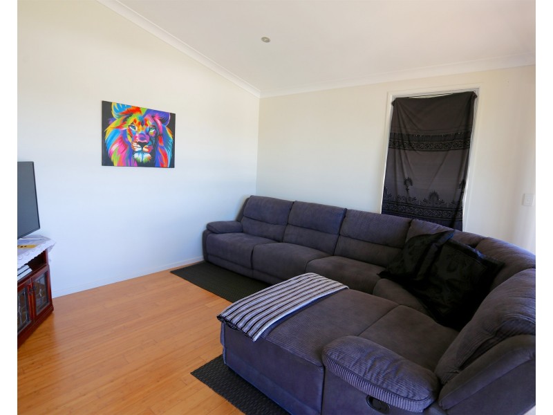 10 Hillside Court, Zilzie QLD 4710