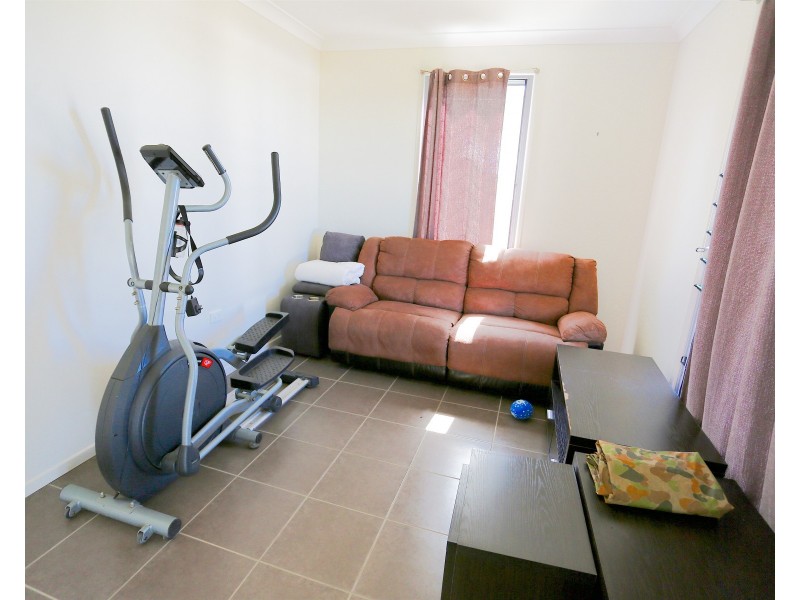 10 Hillside Court, Zilzie QLD 4710