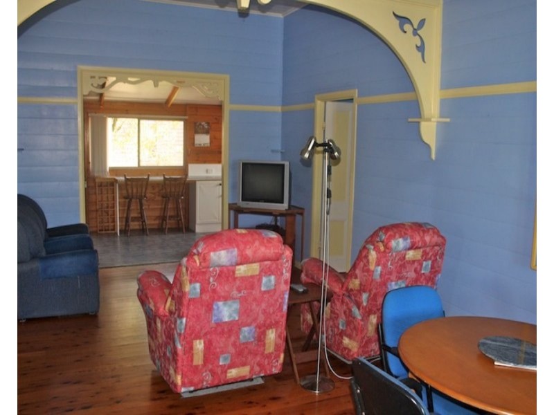 29 Kennedy Street, Emu Park QLD 4710