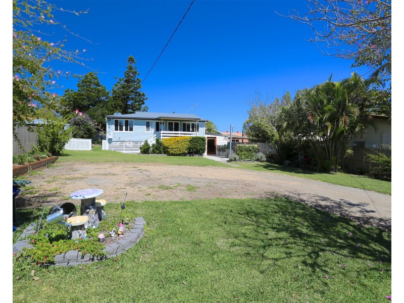 40 Richard Street, Emu Park QLD 4710