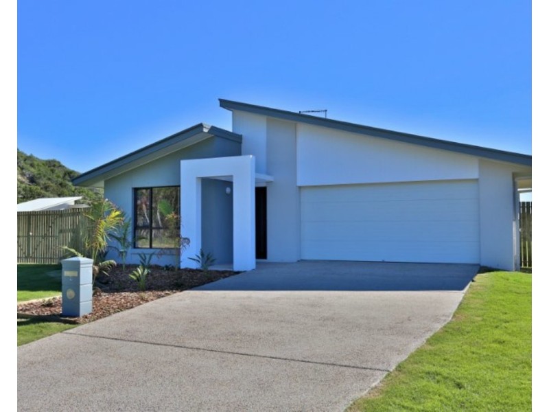 9 Beachside Circuit, Mulambin QLD 4703