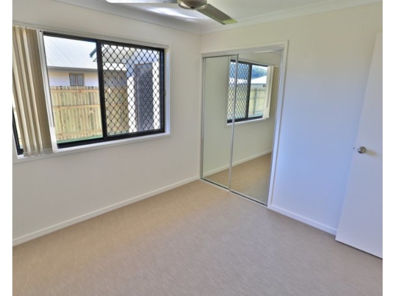 9 Beachside Circuit, Mulambin QLD 4703